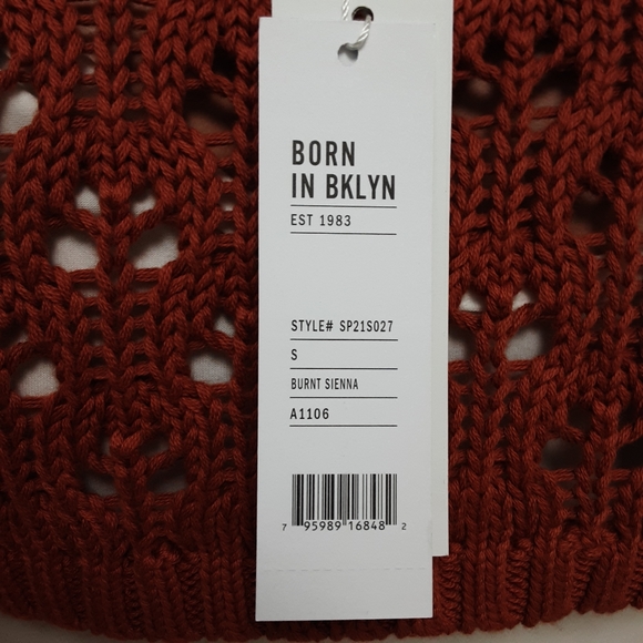 525 America Pointelle Shrug Small - Picture 6 of 16